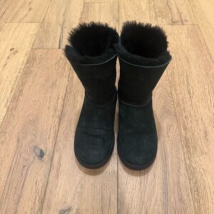 Women's Black Ugg Boots